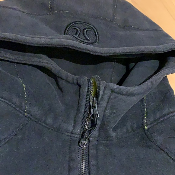 Lululemon Black Scuba Full Zip Hoodie - Size 12 - Picture 4 of 16